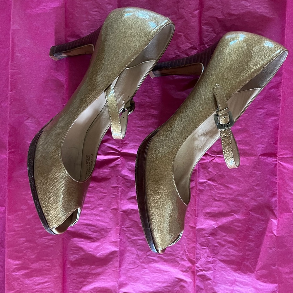 Women’s high heels-Cole Haan-PeepTop-Gold Patent Leather Size 8.5B